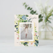 Midnight Blue Blush Bloemen Foto Afstuderen Aankondigingskaart (Staand voorkant)
