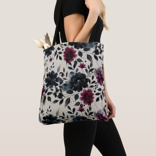 Midnight Blue Bourgogne Inky Floral Almond Beige Tote Bag (Dichtbij)