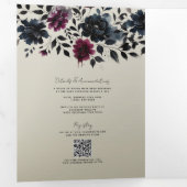 Midnight Blue Bourgogne Inky Floral Amandelbruilof Drieluik Uitnodiging (Binnenzijde eerst)