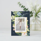 Midnight Blue en Blush Floral Foto Afstuderen Aankondigingskaart (Staand voorkant)