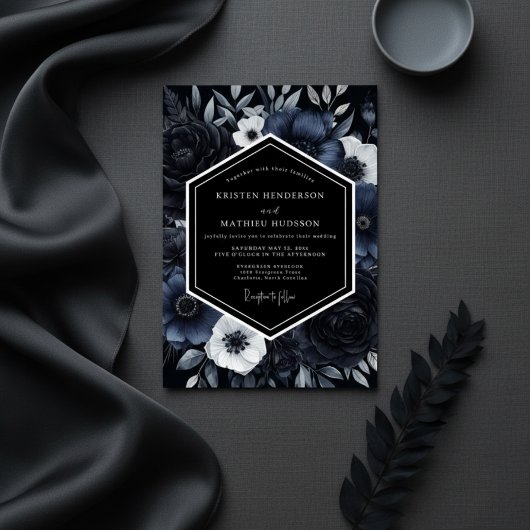Midnight Blue Floral Opulence Wedding Kaart