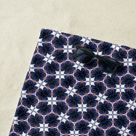 Midnight Blue Floral Strandlaken (In situ)
