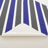 Midnight Blue & Grey Stripes Sherpa Deken (3/4)