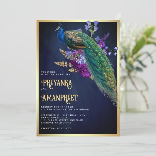 Midnight Blue Paarse Bloemen Indiase Peacock Bruil Kaart (Staand voorkant)