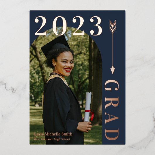 Midnight Blue Roos Gold Arch & Arrow Afstuderen Folie Uitnodiging (Voorkant)