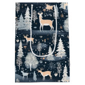 Midnight Blue Snowy Village  Medium Cadeauzakje (Achterkant)