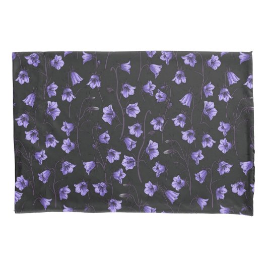 Midnight Bluebells, Harebells, bloemen Kussensloop (Voorkant-Links)