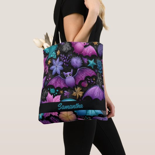Midnight Garden Halloween vleermuizen en bloemen Tote Bag (Dichtbij)