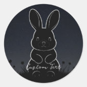 Midnight Hopper: gepersonaliseerd konijnensilhouet Ronde Sticker (Voorkant)