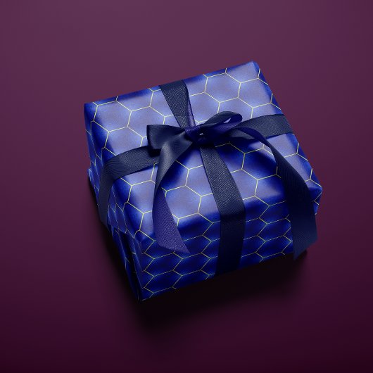 Midnight Indigo en Gold Hexagonal Design Cadeaupapier