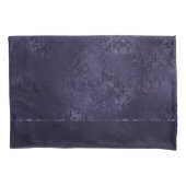 Midnight Indigo Romance | Satiny Grunge Damask Kussensloop (Voorkant)