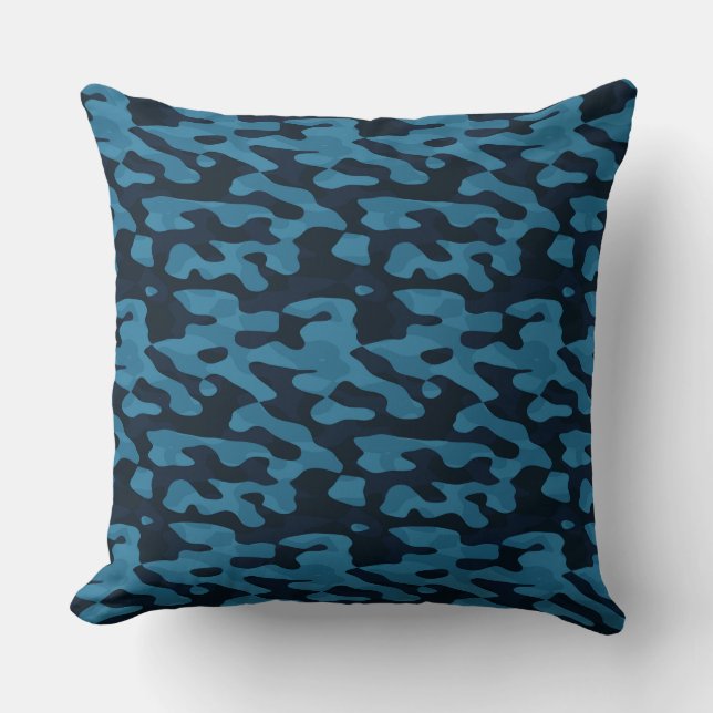 Midnight, light blue, muted blue, dark blue camo kussen (Voorkant)
