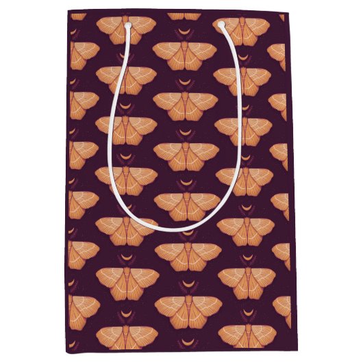 Midnight Magic: Witchy Night Moth Medium Cadeauzakje (Voorkant)