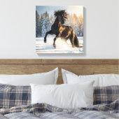 Midnight Majesty – Black Stallion in Winter Snow Canvas Afdruk (Insitu (Slaapkamer))