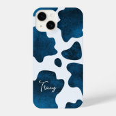 Midnight Meadow: Navy Blue Koe Print iPhone Hoesje (Achterkant)