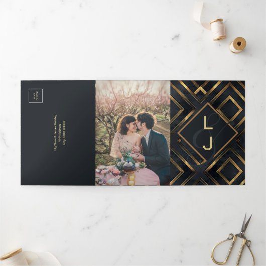 Midnight moderne gouden bruiloft drieluik uitnodiging (Buitenkant)