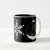 Midnight Snowman Tweekleurige Koffiemok (Voorkant rechts)