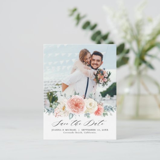 Midsummer Peach Pastel Pink Floral Bewaar de datum Briefkaart (Staand voorkant)