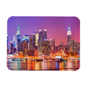 Midtown Manhattan 's nachts met Empire Stae Magneet