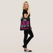 Midvrouw Call Funny Baby Deliver Doula Tote Bag (Op model)