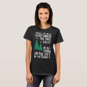 Might As Well Sleep Under The Tree Christmas Gift  T-shirt (Voorkant volledig)