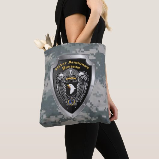Mighty 101st Airborne Division Tote Bag (Dichtbij)