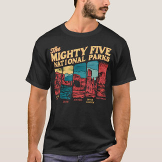 Mighty Five Big 5 Nationale Parken Wandelen Kamper T-shirt