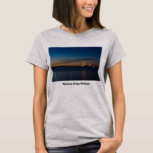 Mighty Mac bij nacht Pano T-shirt (Voorkant)