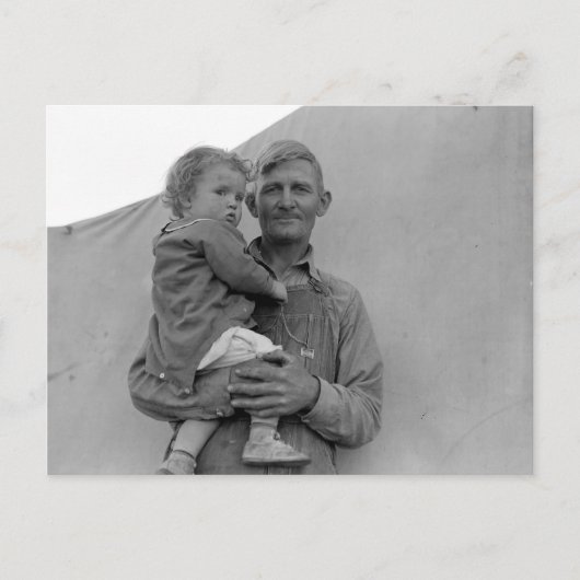 Migrant Family during Pea Harvest — 1939 Briefkaart (Voorkant)
