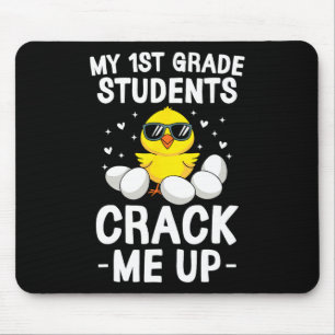 Mijn 1e klas studenten kraken me op paasdag kuiken muismat