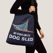 Mijn andere auto is een hond die is geslagen crossbody tas (Dichtbij)