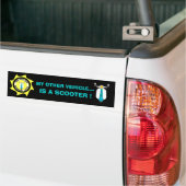 MIJN ANDERE VOERTUIG IS EEN SCOOTER... BUMPERSTICKER (Op Truck)