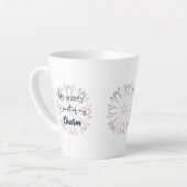 Mijn angst maakt deel uit van mijn charme latte mok (Linkerhoek)