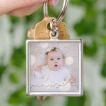Mijn Baby Foto Aangepast Sleutelhanger<br><div class="desc">Je favoriete baby foto op een sleutelhanger! Upload je eigen afbeelding om je sleutelhanger voor jezelf te creëer of als cadeau aan familie,  vrienden,  ouders en grootouders! De woordliefde in een controlemanuscript wordt gekenmerkt over uw foto.</div>