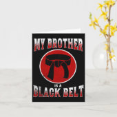 Mijn broer is een Black Belt Martial Arts T-shirt  Kaart (Gele Bloem)