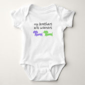 Mijn broers zijn worstjes | Dubbele Dachshund Romper (Voorkant)