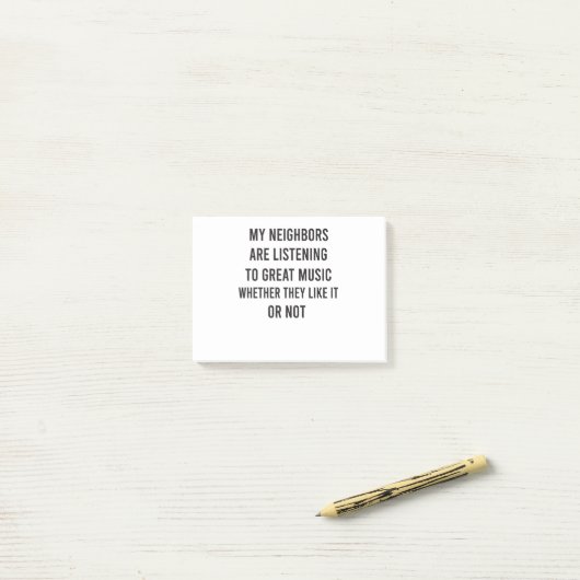 Mijn buren luisteren naar goede muziek of post-it® notes (Op bureau)