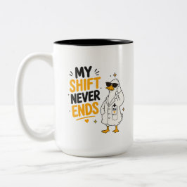 Mijn Dienst Eindigt Nooit Grappig Verpleegster Een Tweekleurige Koffiemok