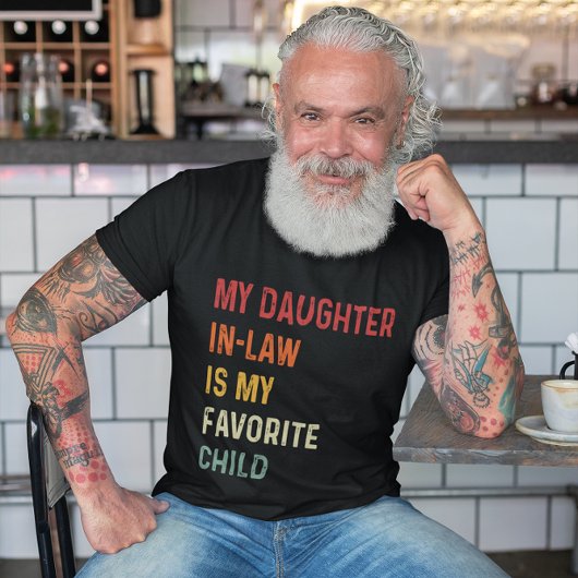 Mijn dochter in de wet is mijn favoriete cadeautje t-shirt