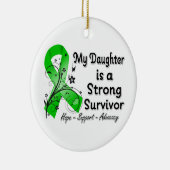 Mijn dochter is een sterk Survivor Green Ribbon Keramisch Ornament (Rechts)