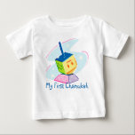 Mijn eerste Chanokah T-Shirt<br><div class="desc">Baby's eerste Chanoeka met een kleurrijke speelgoed dreidel.</div>