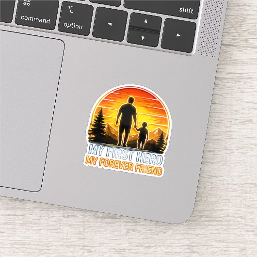 Mijn Eerste Held, Mijn Eeuwige Vriend – Perfecte C Sticker (Detail)