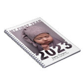 Mijn eerste jaar 2023 Modern Cutout Baby White Notitieboek (Rechterzijde)