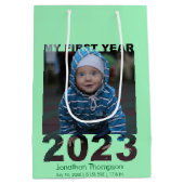 Mijn eerste jaar 2023 Moderne Cutout Baby Foto gro Medium Cadeauzakje (Achterkant)