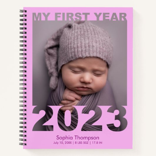 Mijn eerste jaar 2023 Moderne Cutout Baby Foto roz Notitieboek (Voorkant)