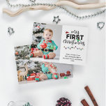 Mijn eerste Kerstmis 2 foto's Feestdagenkaart<br><div class="desc">Vier de eerste kerstdagen van uw baby met dit schattige wenskaart! Pas het aan met twee kostbare afbeeldingen van je pasgeborene,  waardoor deze kaart een gekoesterde aandenken is. Deel de vreugde van deze bijzondere mijlpaal met vrienden en familie en maak deze vakantie onvergetelijk met een persoonlijke touch.</div>