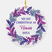 Mijn eerste Kerstmis als Nana Year Paarse Wreate Keramisch Ornament (Achterkant)