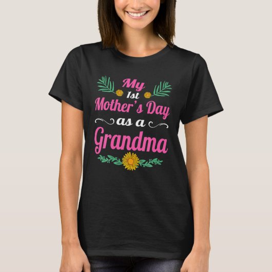 Mijn eerste Moederdag als oma Funny Mothers T-shirt (Voorkant)