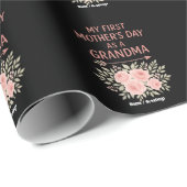 Mijn eerste Moederdag als oma Grappig & Schattige Cadeaupapier (Rol Hoek)