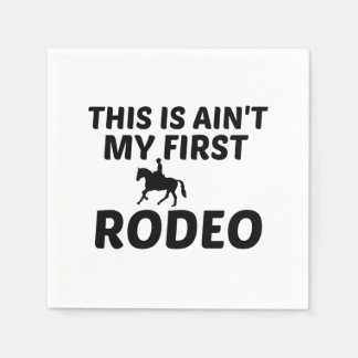 MIJN EERSTE RODEO SERVET